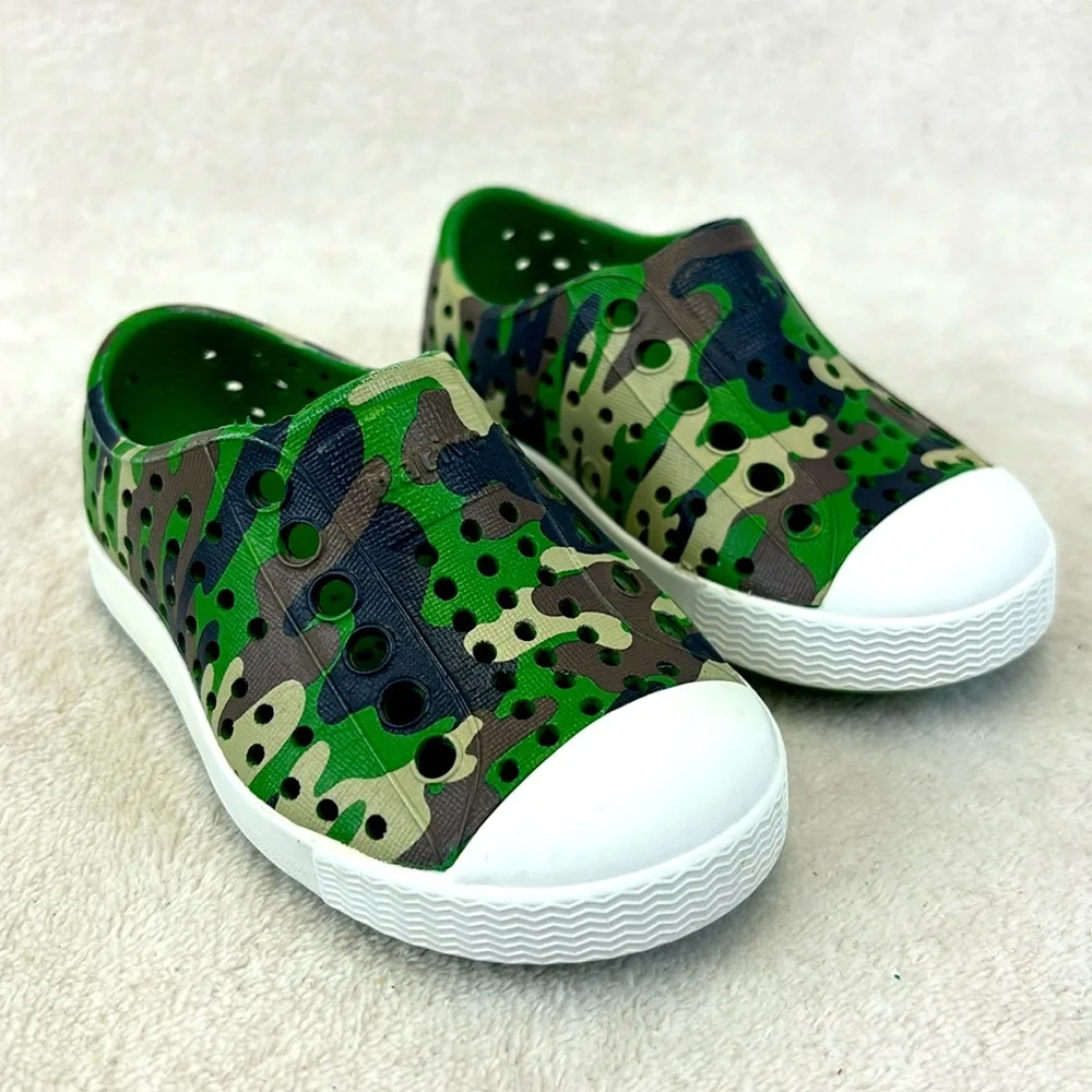 NATIVE Jefferson Green Camo Waterproof Slipon Shoes C4